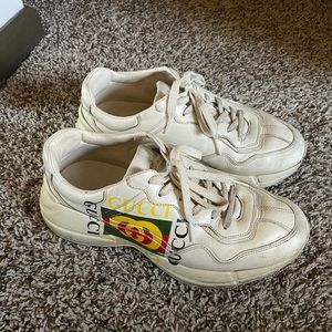 Gucci Rhyton Sneaker